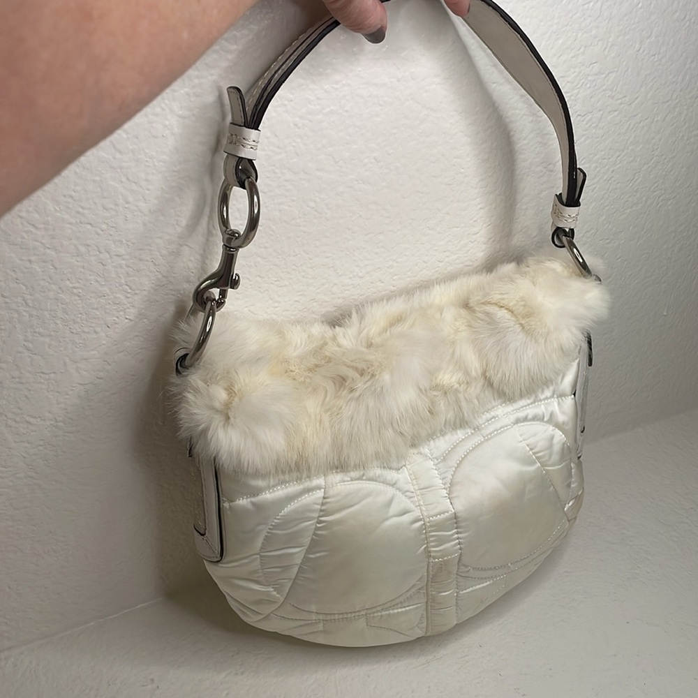 Vintage Y2K Coach Ivory Real Rabbit Fur-Trimmed Hobo Shoulder Bag - Picture 2 of 16